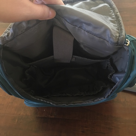 *Only 1 left* Backpack style diaper bag 🎒 👶 - Picture 4 of 4